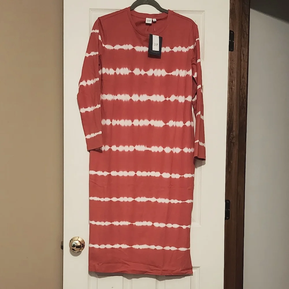 Crewneck Tie Dye Midi Dress - Picture 2 of 5